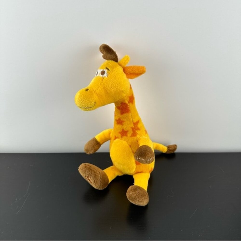 Toys R Us Animal Alley Geoffrey Giraffe Plush 9” Stuffed Animal